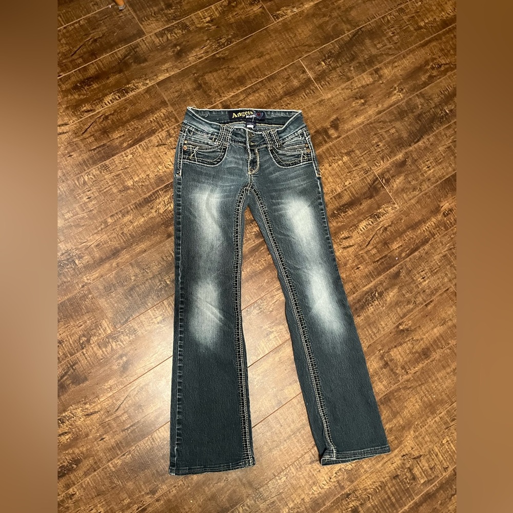 Low rise jeans